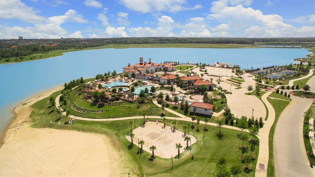 1229 Harris Hawk Way Arlington, TX 76005 - Photo 35 of 40 a view of a lake