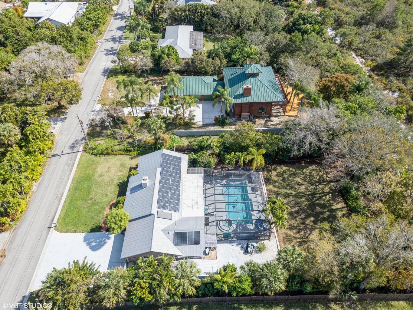 9278 Southeast Sharon Street Hobe Sound, FL 33455 - Photo 38 of 40 20250131191202030809000000-o