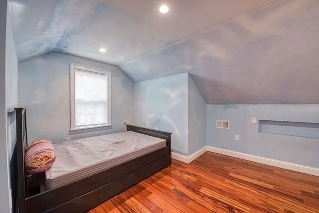 $4,500 | 38 Lake Shore Drive, Weymouth, MA 02189