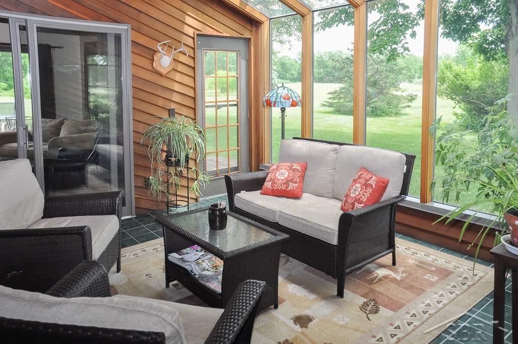 6730 Mielke Road Freeland, MI 48623 - Photo 15 of 40 31351007-14.JPG