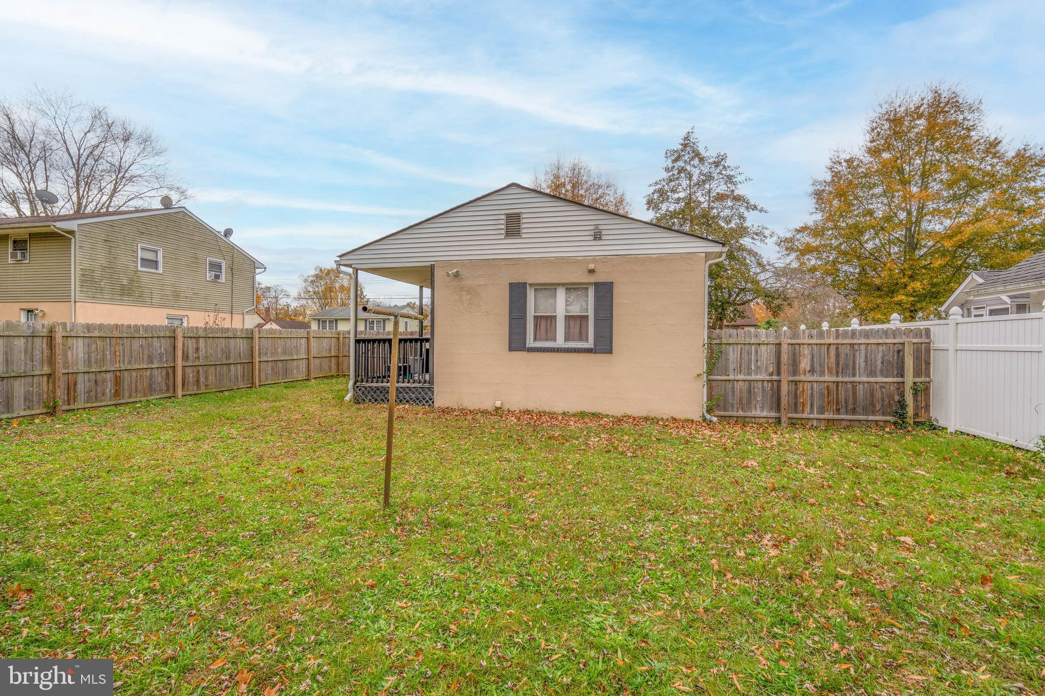 519 Clarendon Avenue Vineland, NJ 08360 - Photo 21 of 22 a view of a backyard