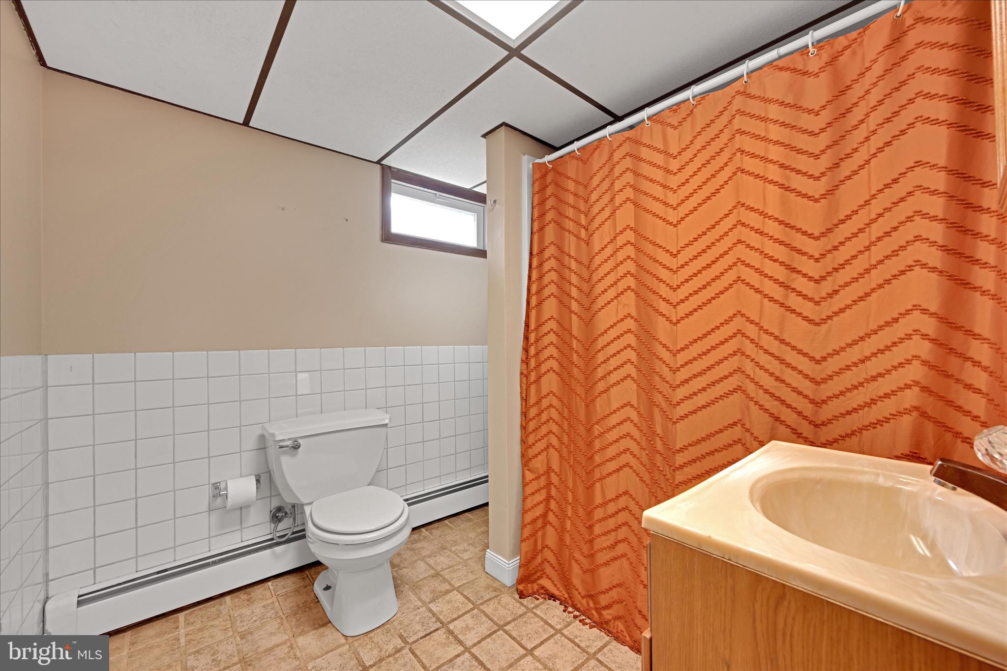 1012 Fountain Street Ashland, PA 17921 - Photo 22 of 34 a bathroom with a sink a toilet and shower