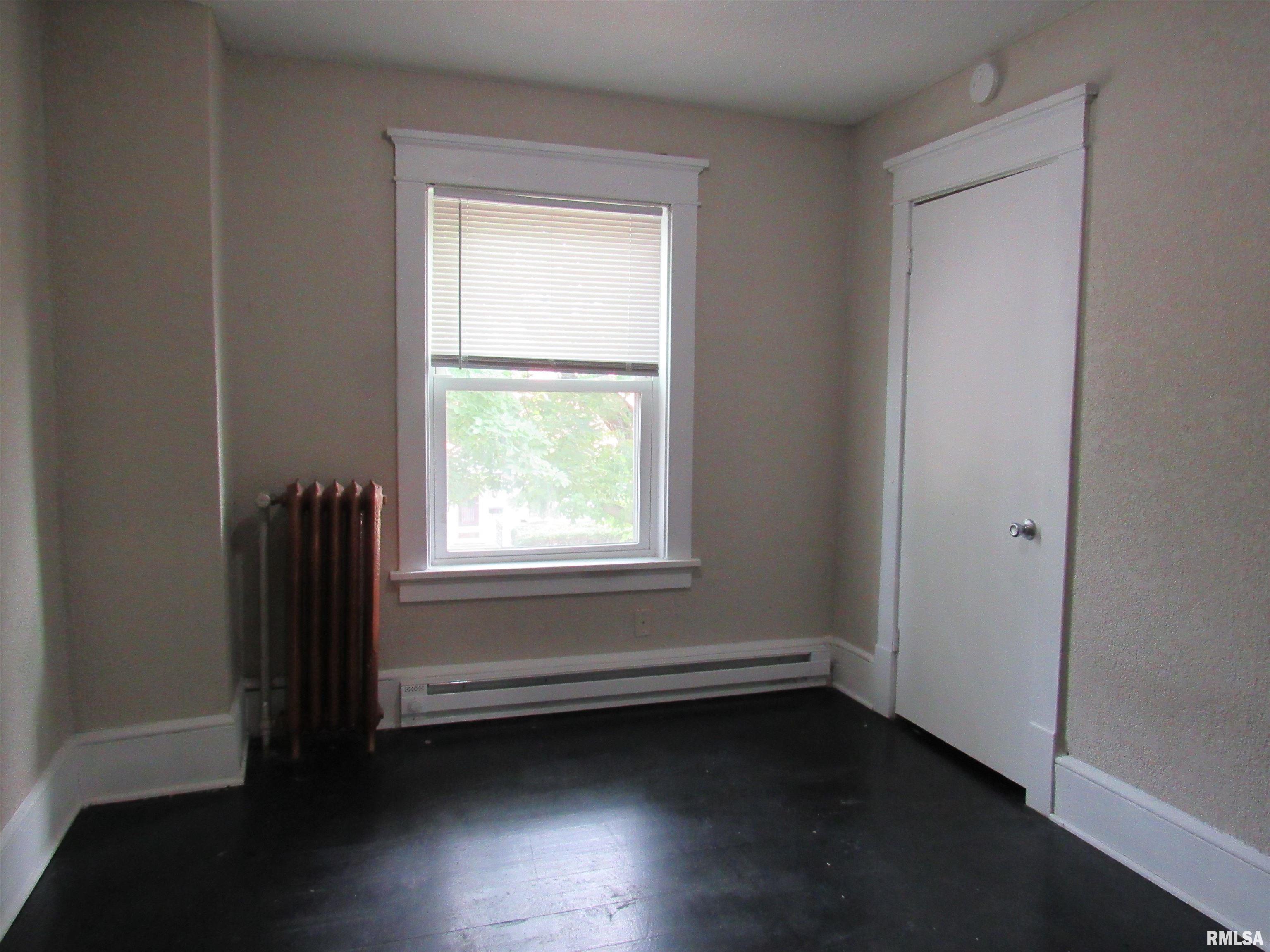 1701 25th Street, Unit 4 Rock Island, IL 61201 - Photo 13 of 21