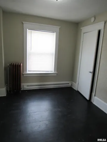 $800 | 1701 25th Street, Unit 4, Rock Island, IL 61201