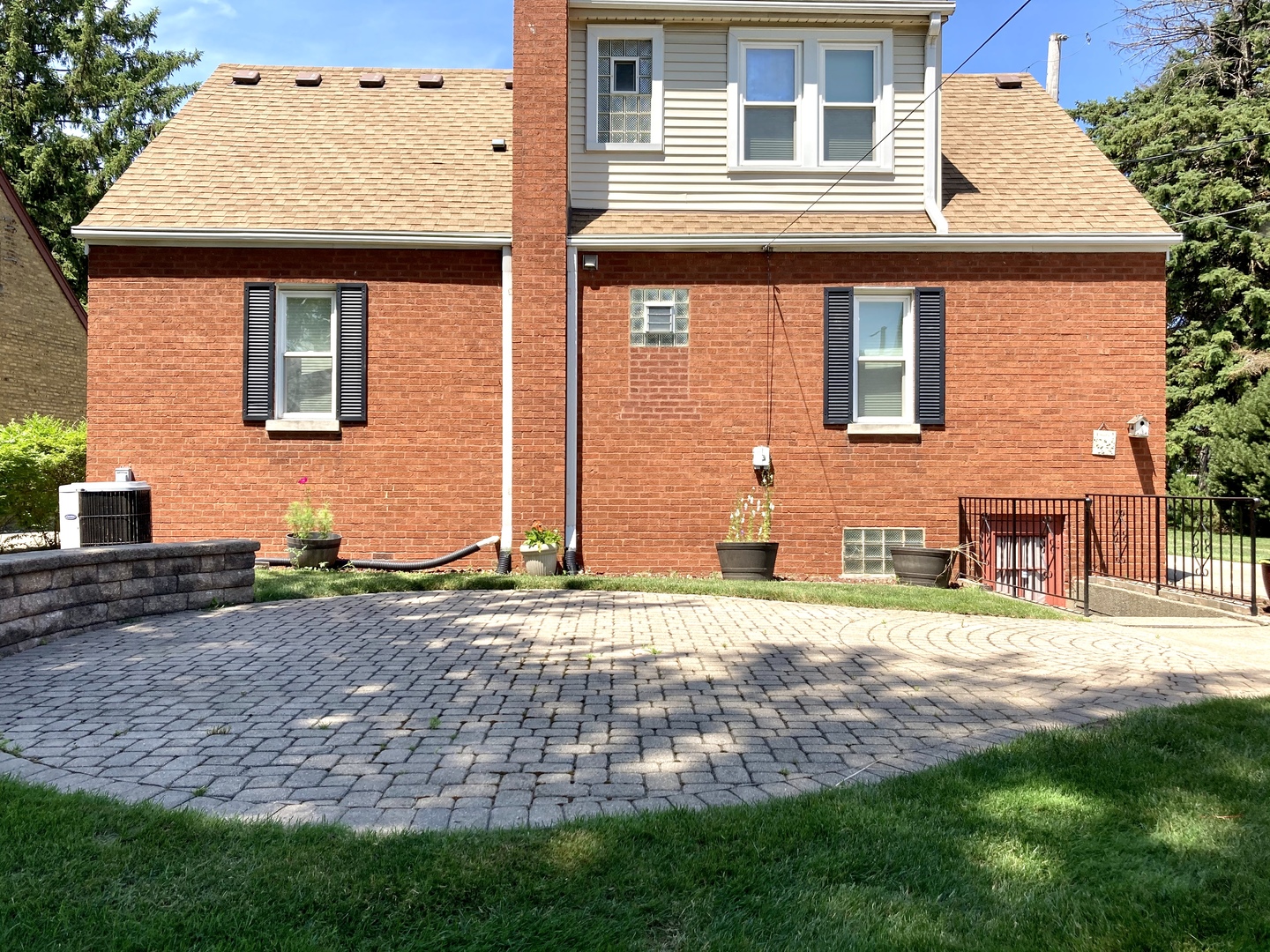 389 Olmsted Road Riverside, IL 60546 - Photo 33 of 38