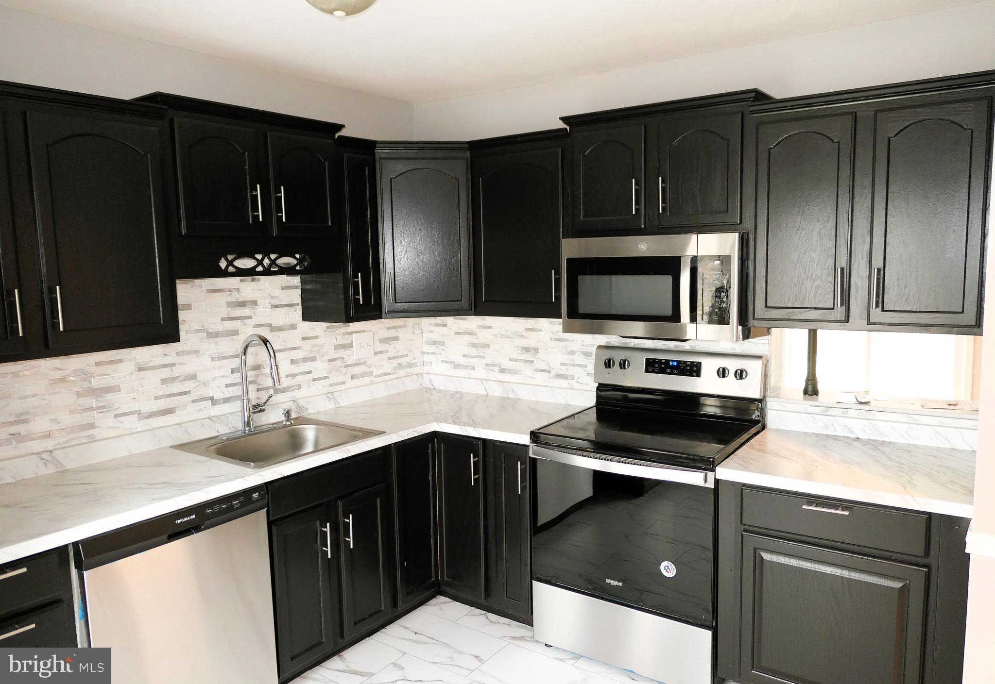 2334 Mitchellville Road Bowie, MD 20716 - Photo 3 of 42