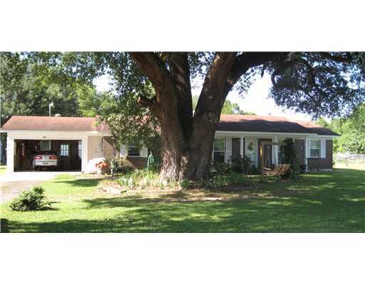 5405 Passons Road Moss Point, MS 39562 - Photo 1 of 9 Primary Photo