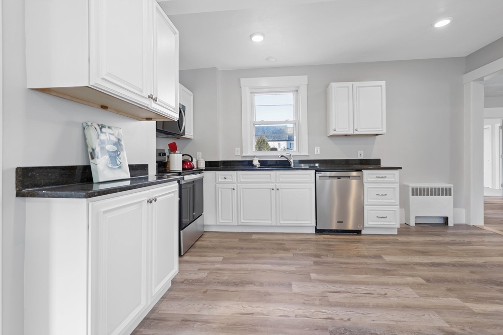 89 Maple Street Gardner, MA 01440 - Photo 11 of 37 Gallery Image 11