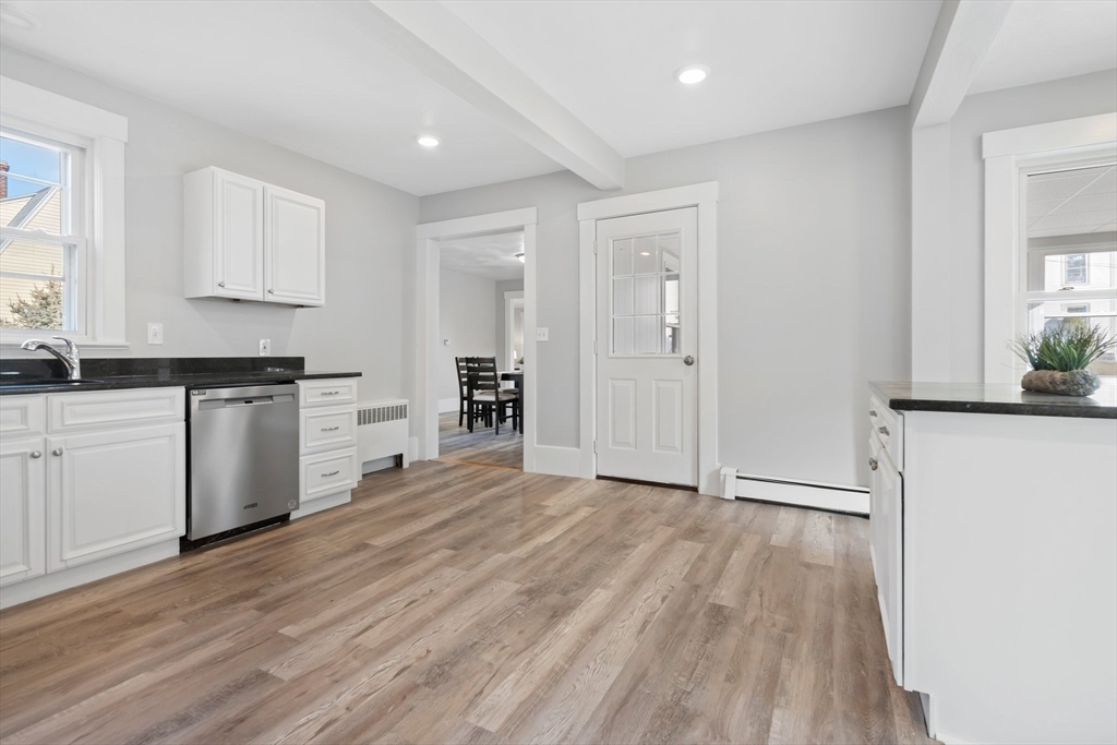89 Maple Street Gardner, MA 01440 - Photo 12 of 37 Gallery Image 12