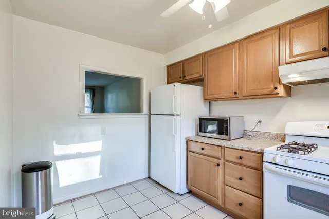 $2,300 | 3418 Coventry Ct Drive, Ellicott City, MD 21042