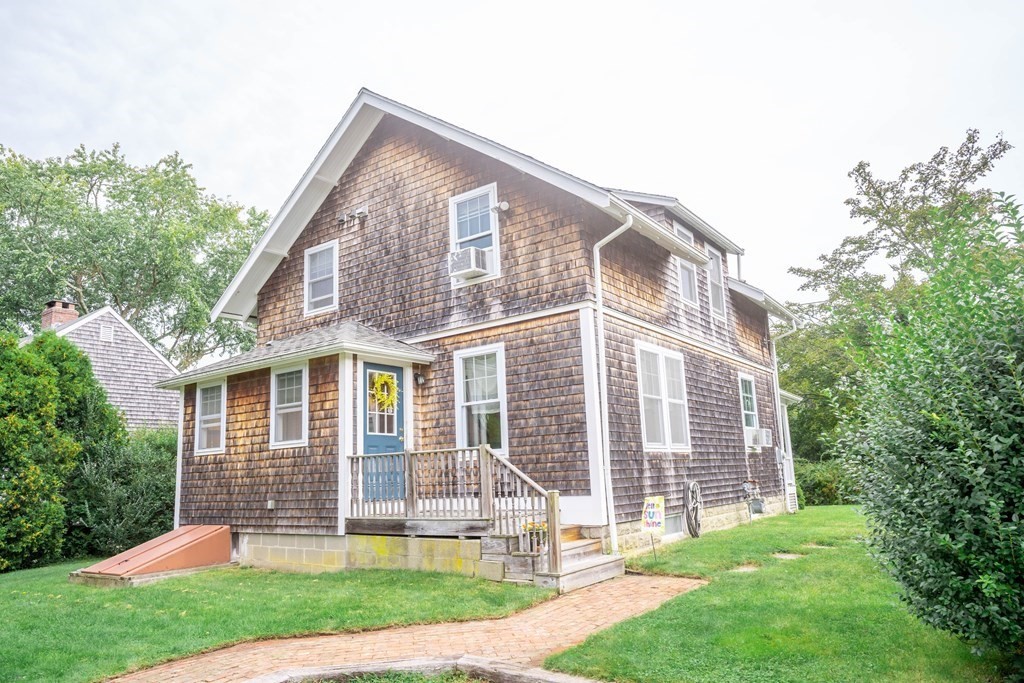 11 River Road Mattapoisett, MA 02739 - Photo 4 of 18 Gallery Image 4