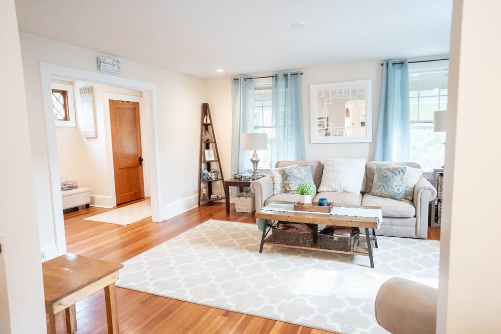 11 River Road Mattapoisett, MA 02739 - Photo 10 of 18 Gallery Image 10