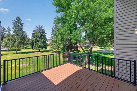 $269,900 | 929 94th Avenue Northeast, Blaine, MN 55434