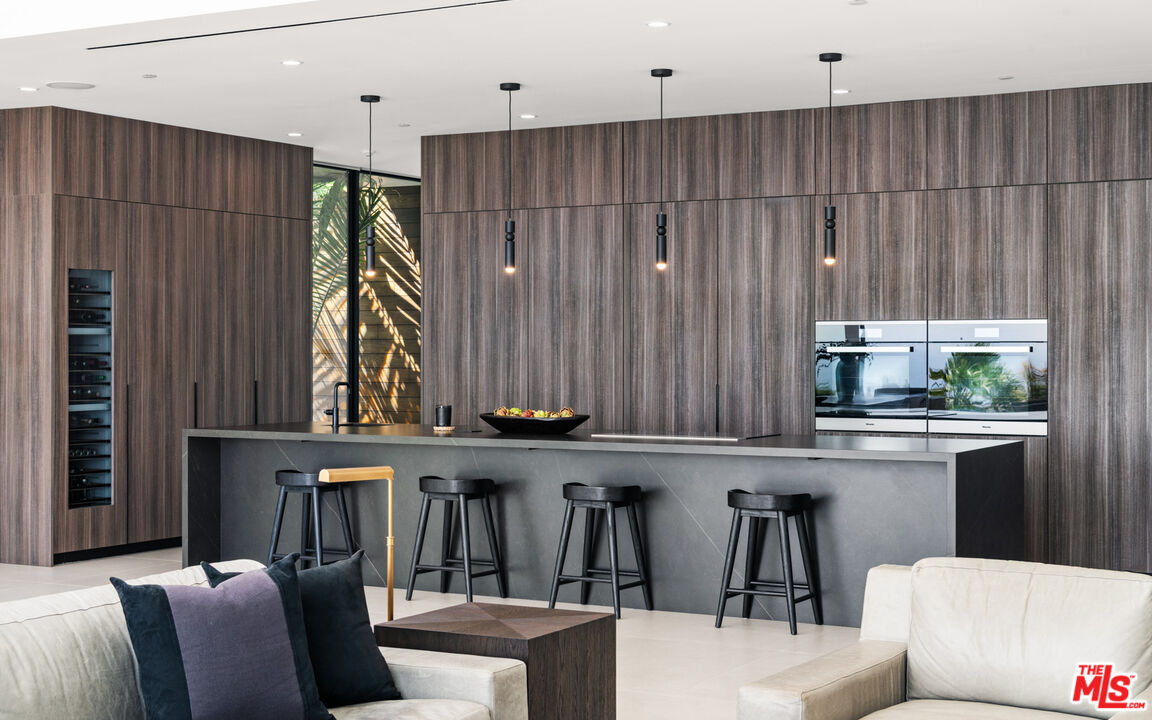 5601 Kanan Dume Road Malibu, CA 90265 - Photo 11 of 32