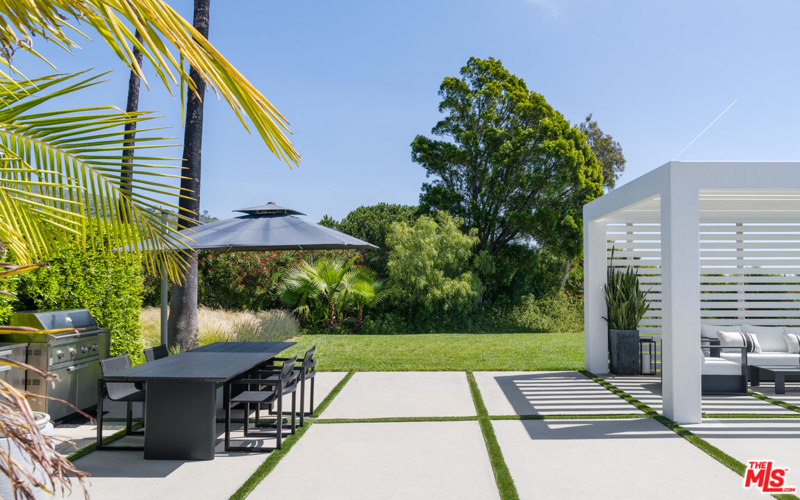 5601 Kanan Dume Road Malibu, CA 90265 - Photo 24 of 32