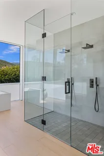 $14,500,000 | 5601 Kanan Dume Road, Malibu, CA 90265