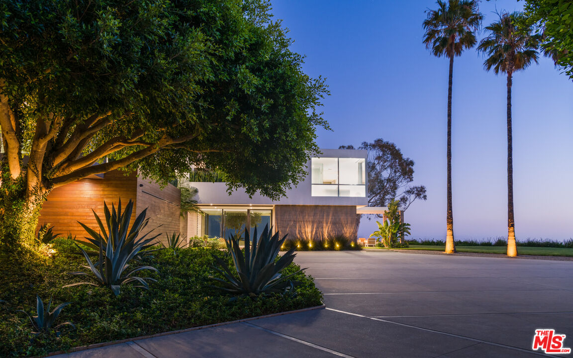 5601 Kanan Dume Road Malibu, CA 90265 - Photo 31 of 32