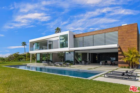 $14,500,000 | 5601 Kanan Dume Road, Malibu, CA 90265