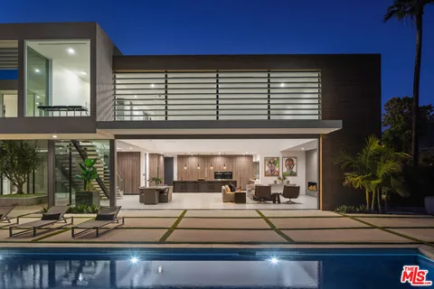 $14,500,000 | 5601 Kanan Dume Road, Malibu, CA 90265