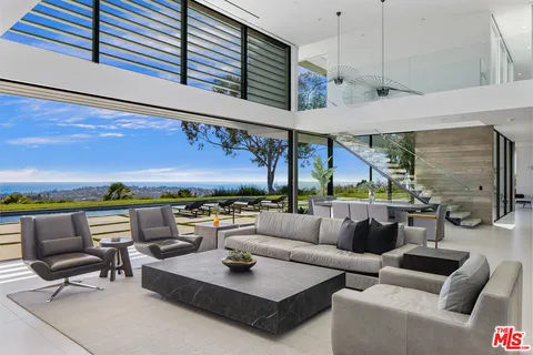$14,500,000 | 5601 Kanan Dume Road, Malibu, CA 90265