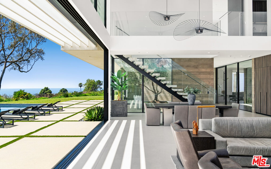 5601 Kanan Dume Road Malibu, CA 90265 - Photo 10 of 32