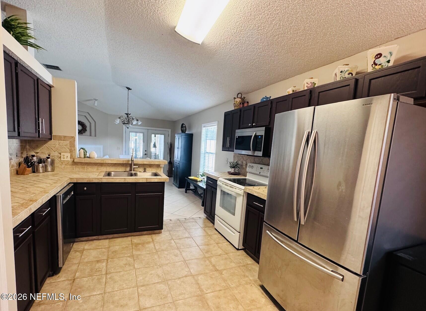 1608 Dockside Drive Fleming Island, FL 32003 - Photo 14 of 61 Kitchen