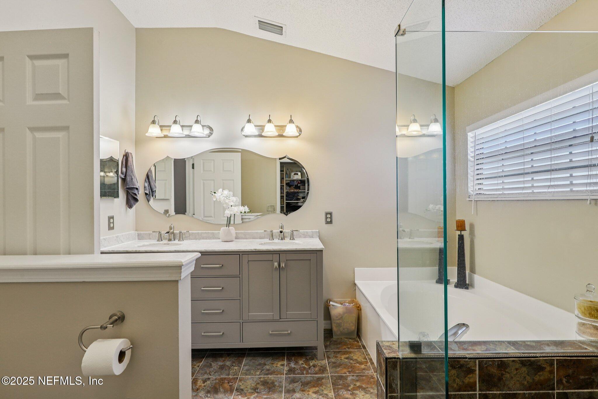 1608 Dockside Drive Fleming Island, FL 32003 - Photo 27 of 61 Primary Bathroom
