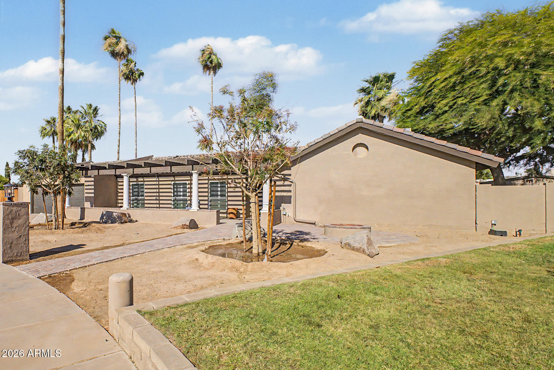 601 West Augusta Avenue Phoenix, AZ 85021 - Photo 4 of 48