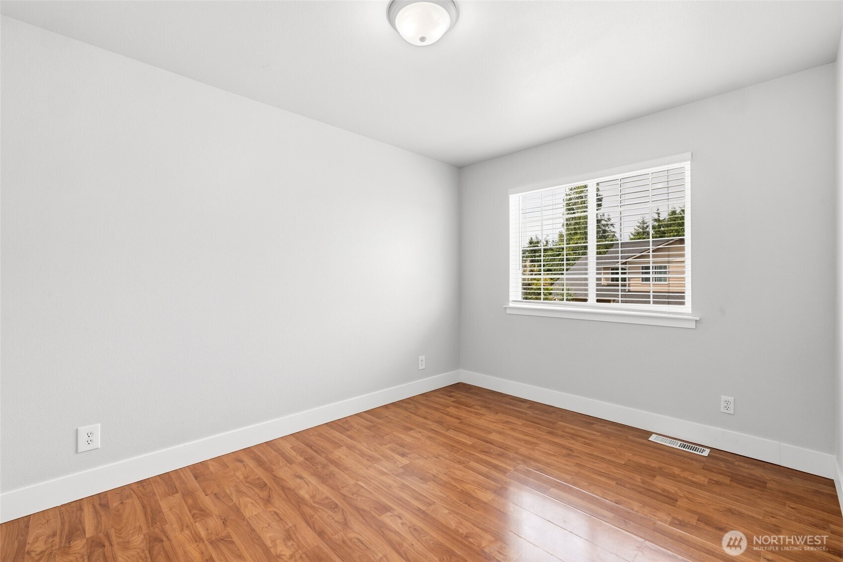 2402 119th Street Southwest, Unit C1 Everett, WA 98204 - Photo 26 of 39