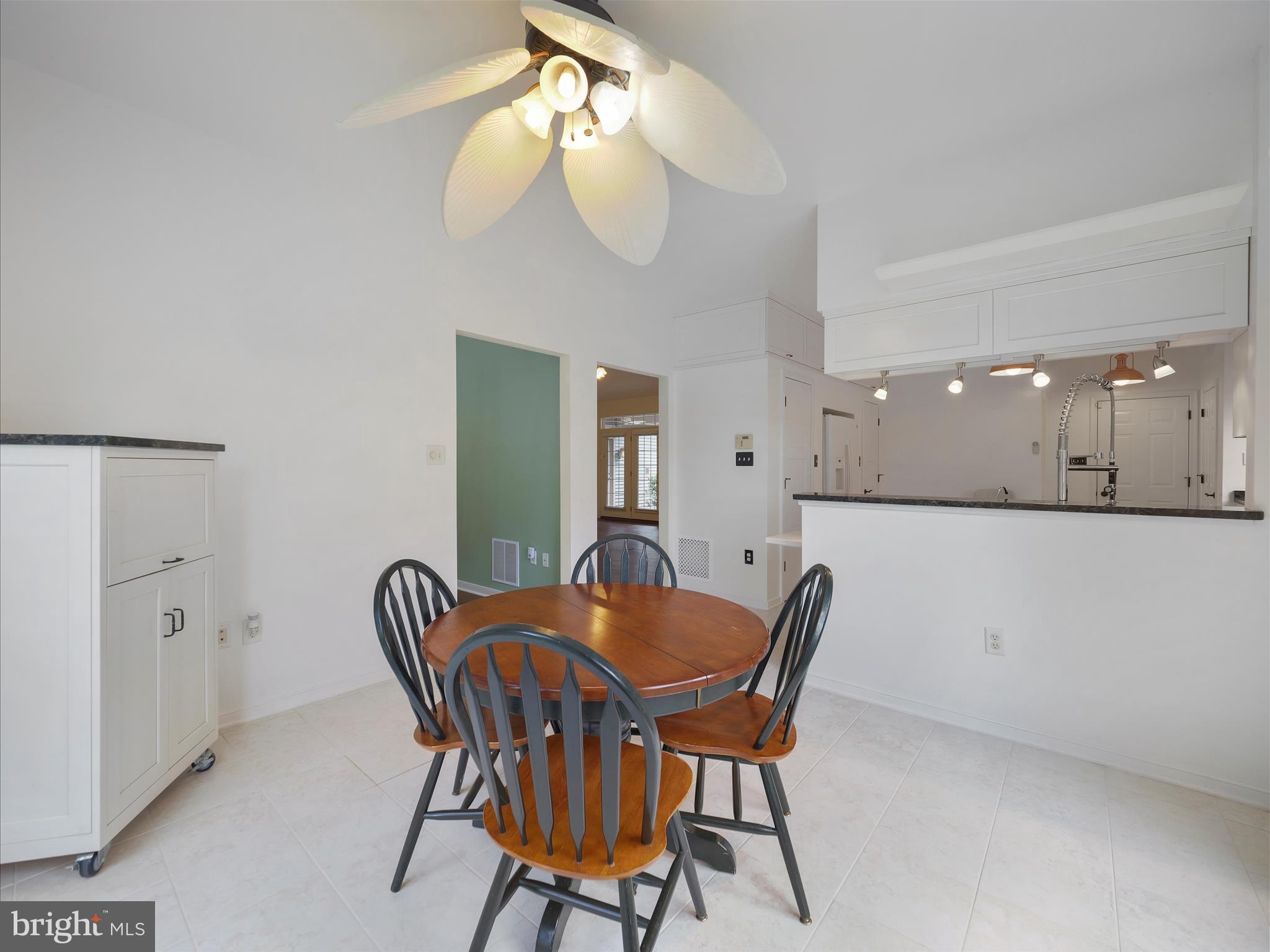 5423 Porterstown Road Keedysville, MD 21756 - Photo 35 of 62 Breakfast room