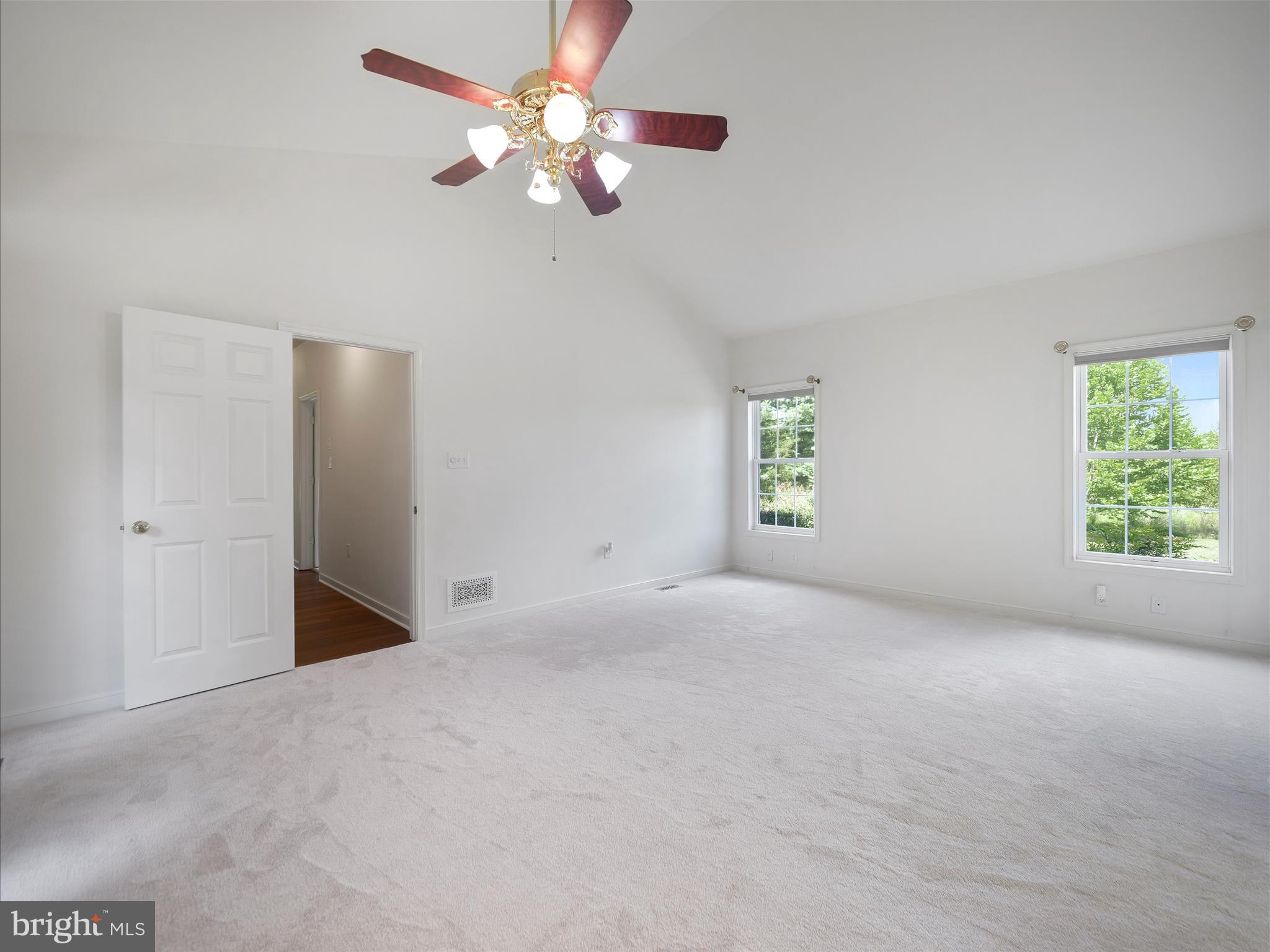 5423 Porterstown Road Keedysville, MD 21756 - Photo 49 of 62 Master bedroom