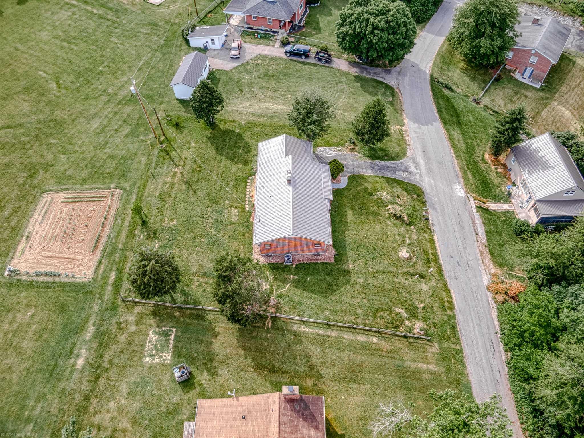 6541 Hylton Road Radford, VA 24141 - Photo 47 of 48 Gallery Image 47