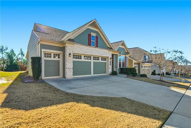 $599,900 | 321 Cottonwood Circle, Peachtree City, GA 30269