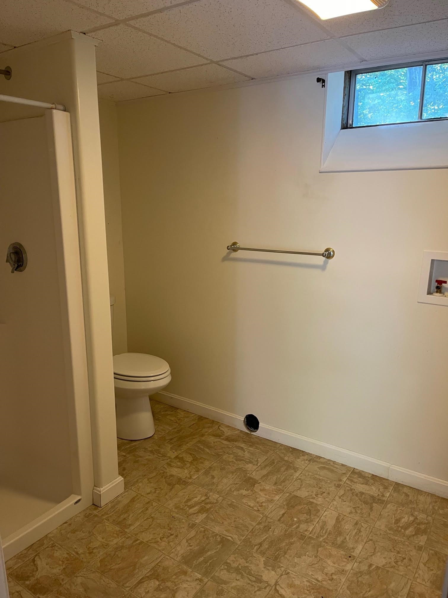 92 Carriage Hill Road Brattleboro, VT 05301 - Photo 5 of 15 Gallery Image 5