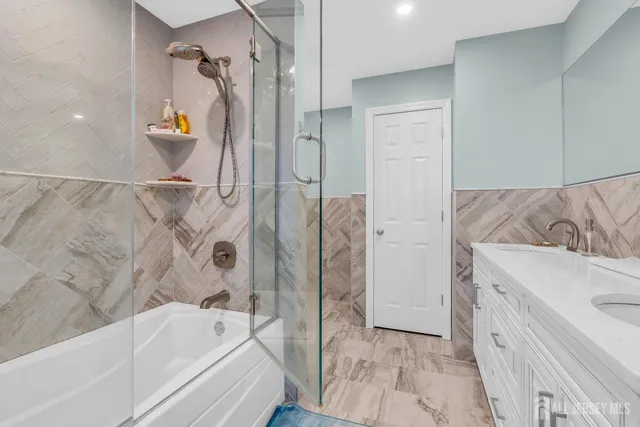 $765,000 | 17 Sadowski Street, East Brunswick, NJ 08816