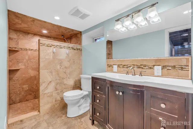 $765,000 | 17 Sadowski Street, East Brunswick, NJ 08816