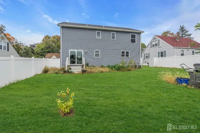 $765,000 | 17 Sadowski Street, East Brunswick, NJ 08816