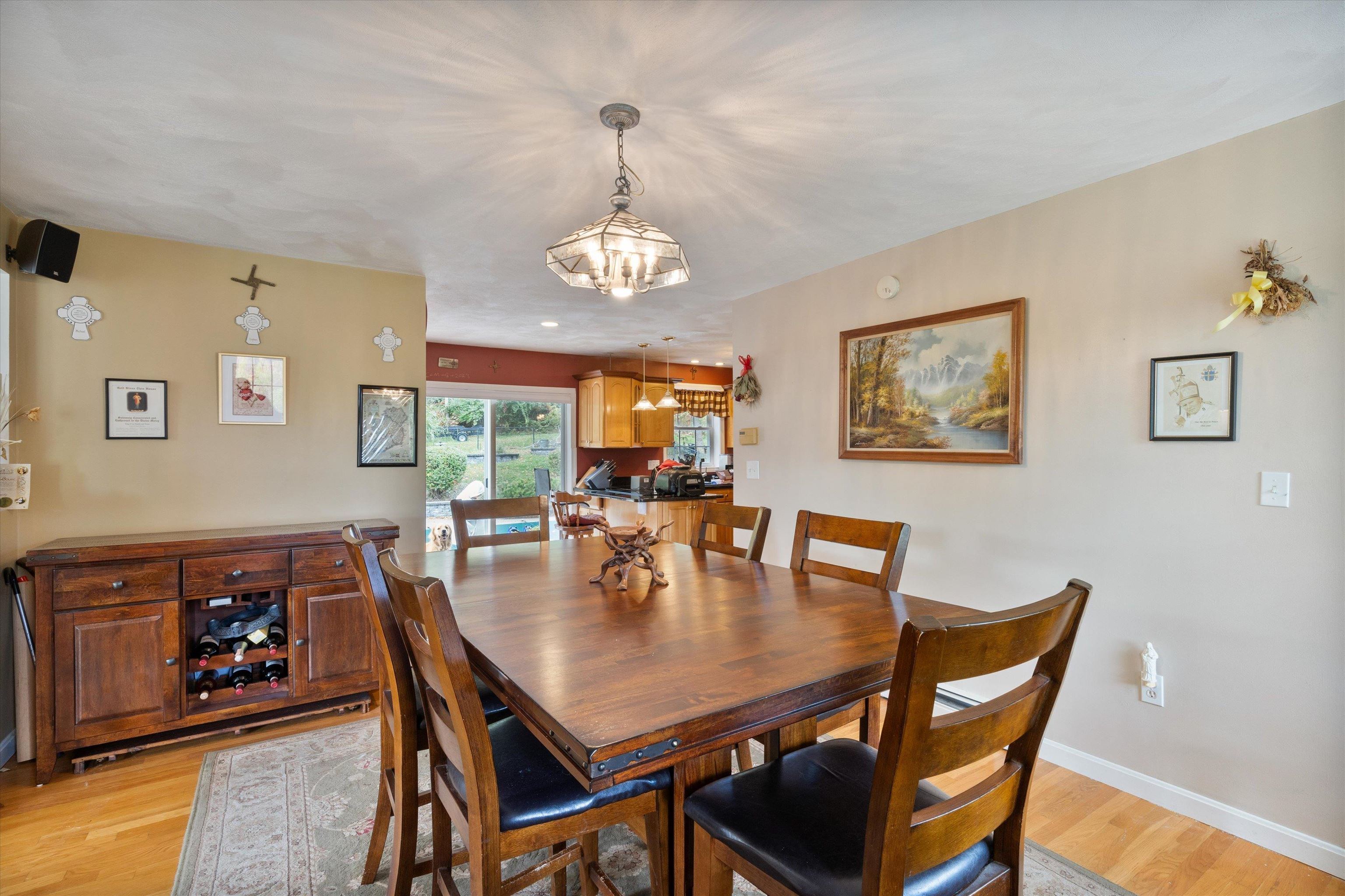 8 Orchard Drive Derry, NH 03038 - Photo 11 of 60