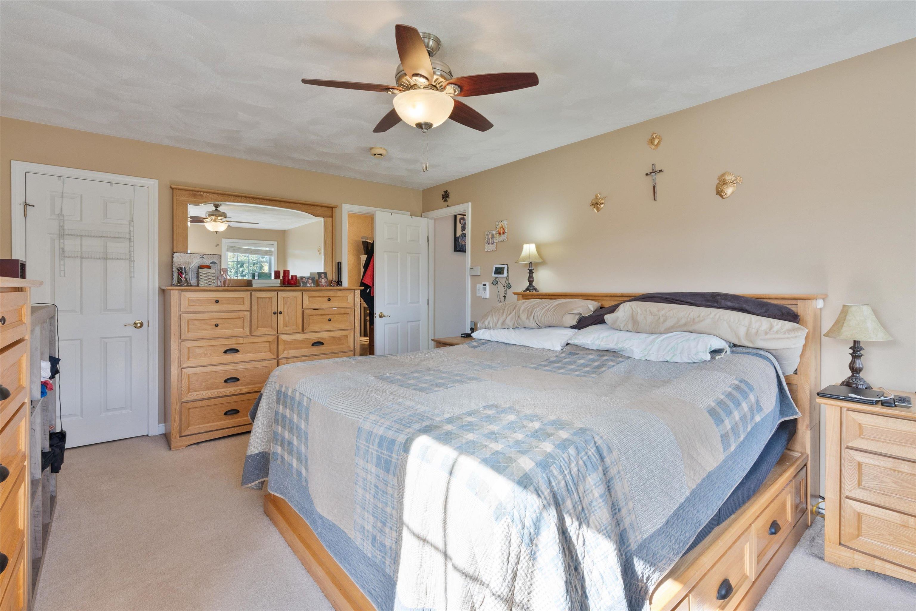 8 Orchard Drive Derry, NH 03038 - Photo 15 of 60