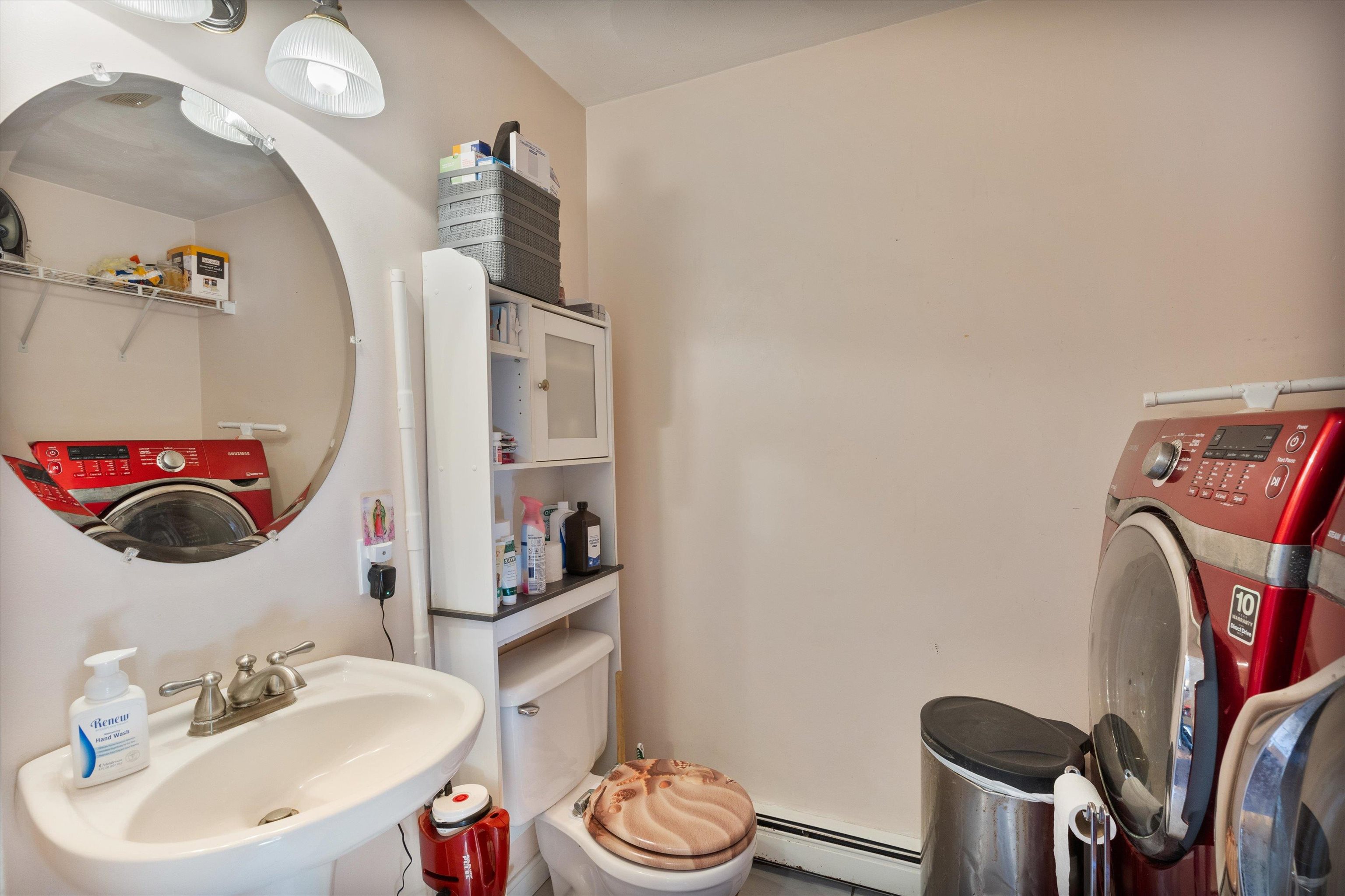 8 Orchard Drive Derry, NH 03038 - Photo 18 of 60