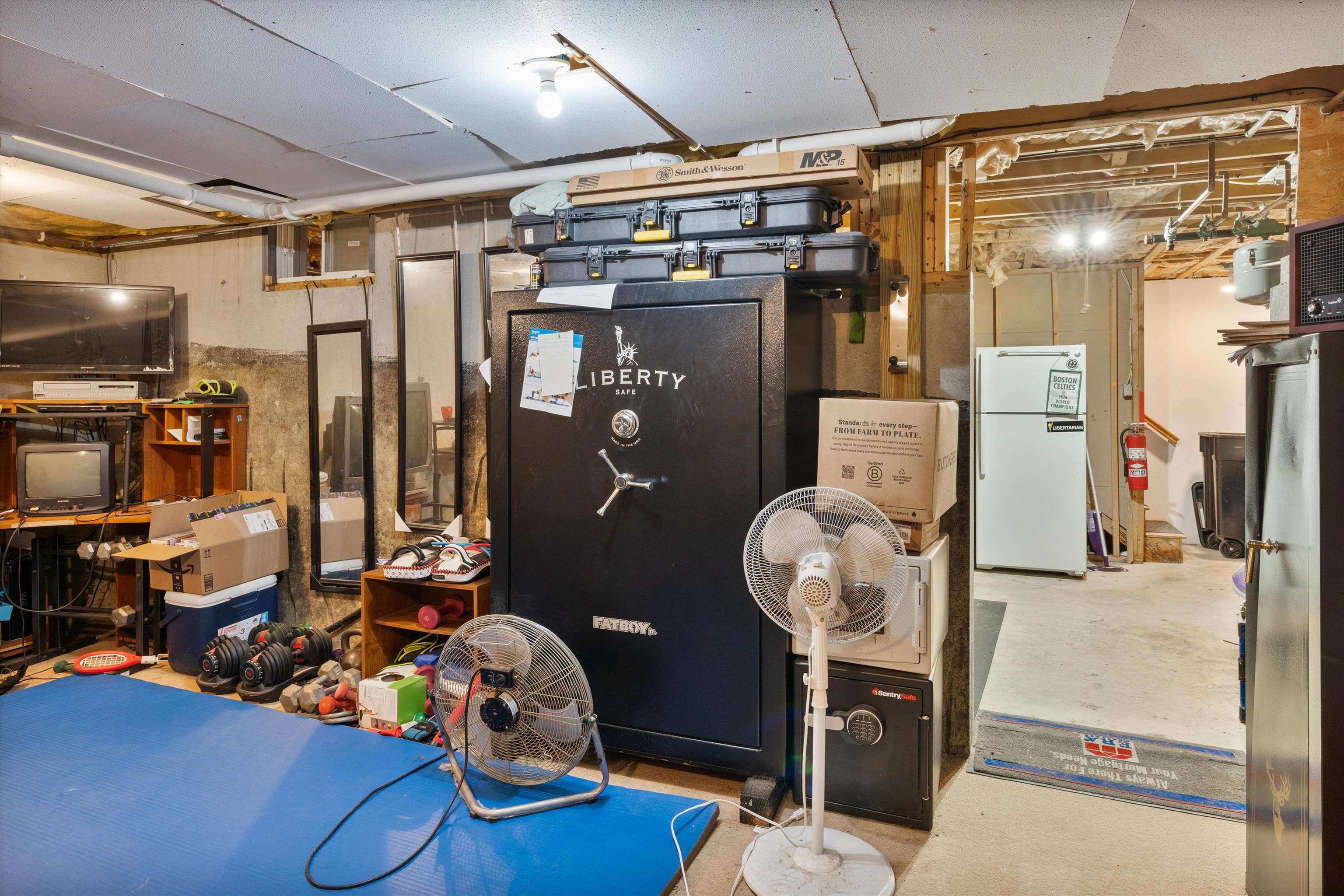 8 Orchard Drive Derry, NH 03038 - Photo 30 of 60