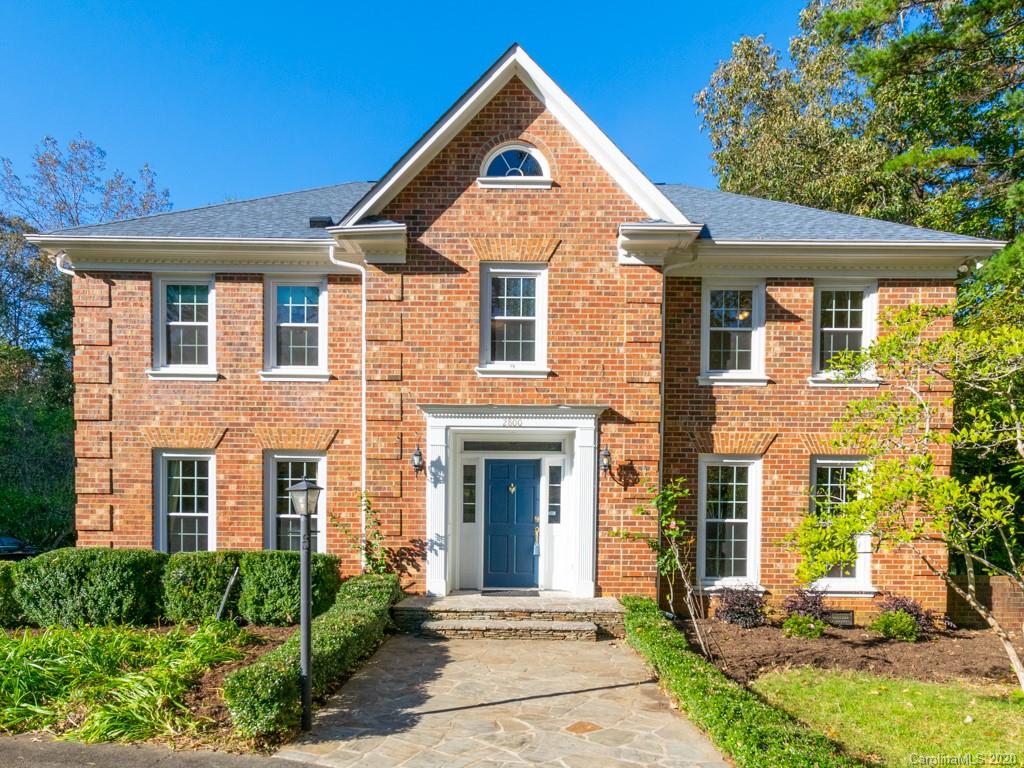 2800 Plantation Road Charlotte, NC 28270 - Photo 2 of 48 Gallery Image 2