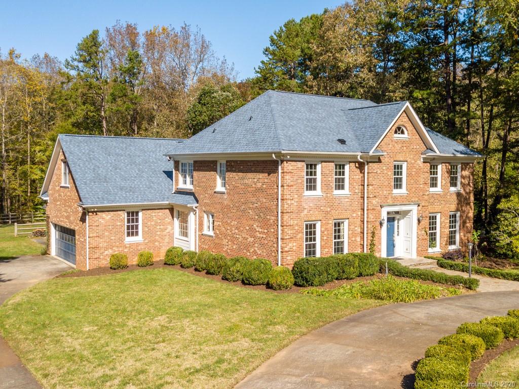 2800 Plantation Road Charlotte, NC 28270 - Photo 3 of 48 Gallery Image 3