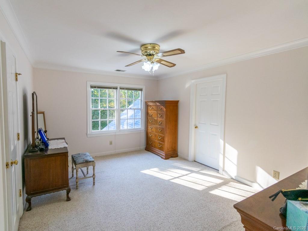 2800 Plantation Road Charlotte, NC 28270 - Photo 31 of 48 Gallery Image 31