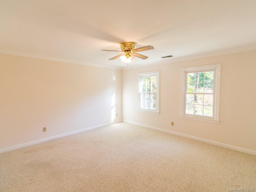 2800 Plantation Road Charlotte, NC 28270 - Photo 32 of 48 Gallery Image 32