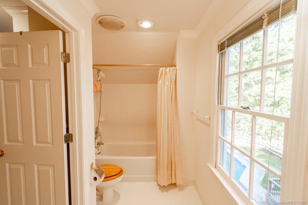 2800 Plantation Road Charlotte, NC 28270 - Photo 37 of 48 Gallery Image 37