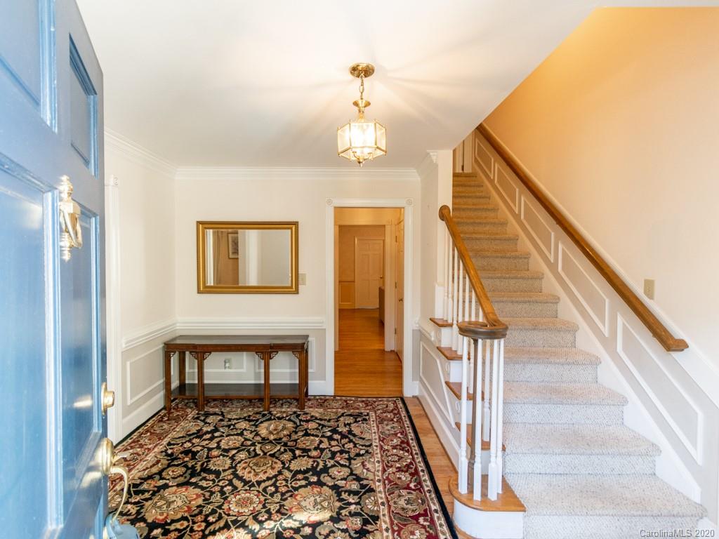 2800 Plantation Road Charlotte, NC 28270 - Photo 6 of 48 Gallery Image 6
