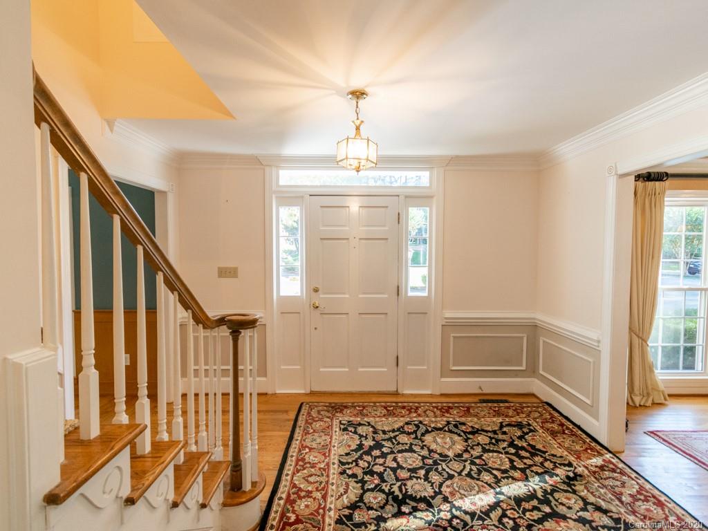 2800 Plantation Road Charlotte, NC 28270 - Photo 7 of 48 Gallery Image 7