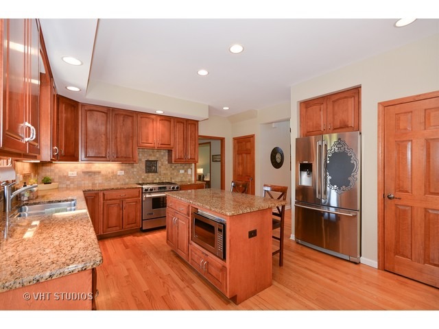 598 Lewis Road Geneva, IL 60134 - Photo 4 of 25