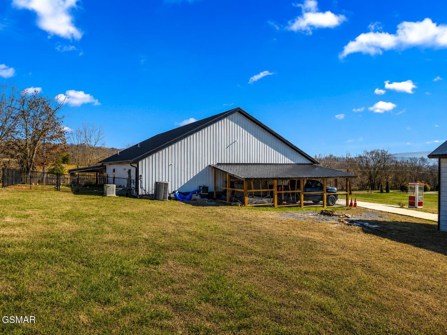559 Morie Road Dandridge, TN 37725 - Photo 5 of 46 Gallery Image 5